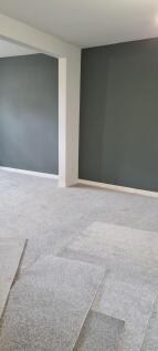 Livingroom/ Dining Room