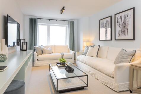 the glades at mindenhurst, deepcut