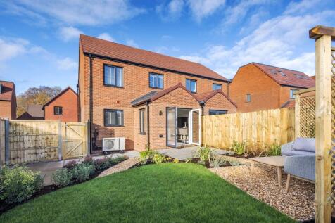 the glades at mindenhurst, deepcut