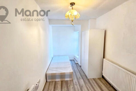 WhatsApp Image 2025-12-22 at 16.19.18 (1)