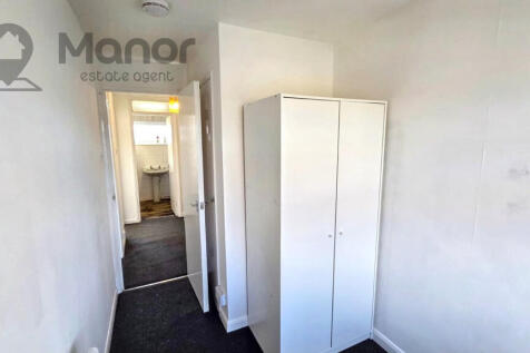 WhatsApp Image 2025-12-22 at 16.19.20 (1)