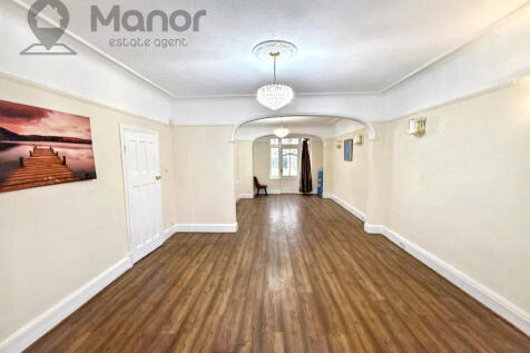 WhatsApp Image 2025-12-23 at 11.51.34 (4)