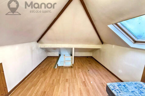 WhatsApp Image 2025-12-23 at 11.51.44 (1)