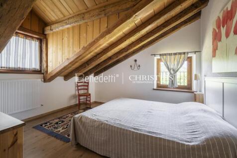 03a286a8-ebc7-4e3e-abe5-8f22124c99bd_original