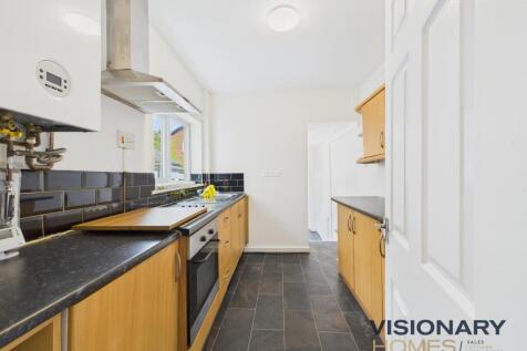 CAM03522G0-PR0214-STILL012