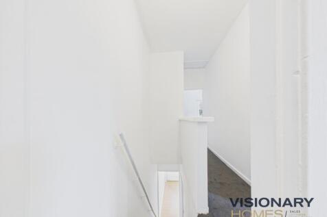 CAM03522G0-PR0214-STILL020