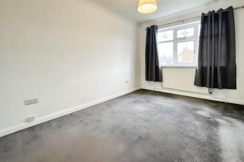 5db721d4-Bedroom ...