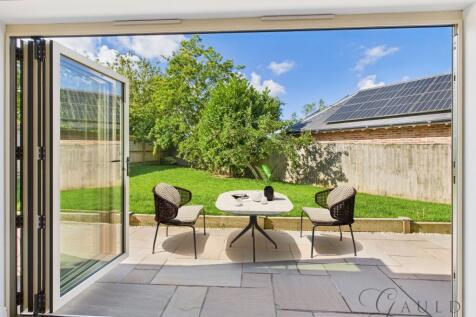 Patio - Virtual Staging