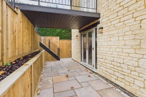 Master Bedroom Outside 2