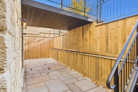 Master Bedroom Outside 3