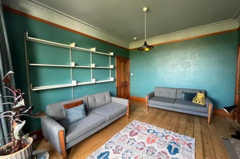 10 Craighouse Avenue Lounge 3