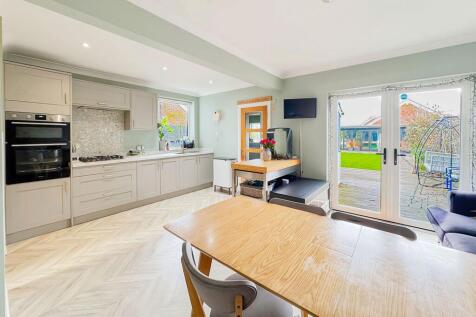 Kitchen/Dining/Family Room