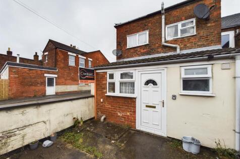 25 Trinity Street Photos (3).jpg