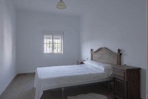 RG2504TH---bedroom-2