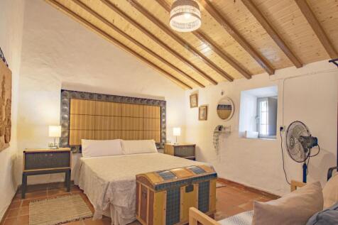 CAS2512CH---bedroom-