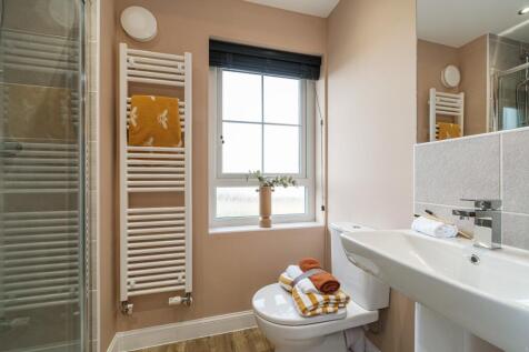 Interior view of the en suite in our 3 bed Martham home