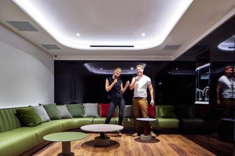 Amenities &amp; Karaoke