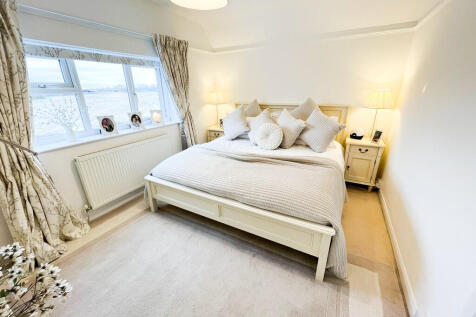 995d131d-b0a9-466...