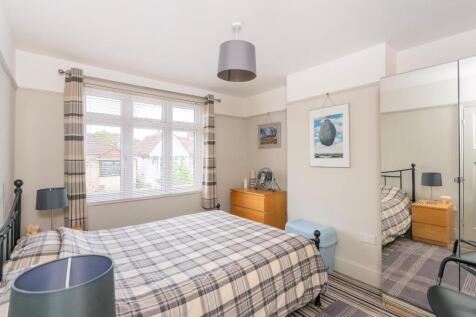 0J7ABN - Bedroom E.jpg