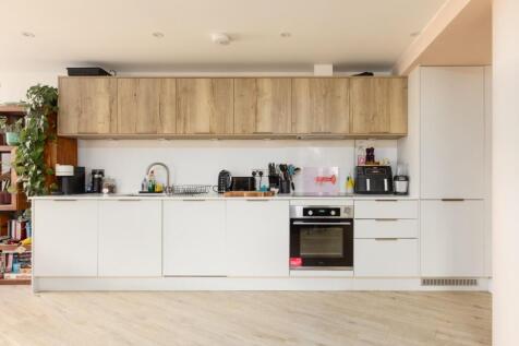 Flat 5 Redcliffe Lofts, 41 Guinea Street, BS1-4.jp