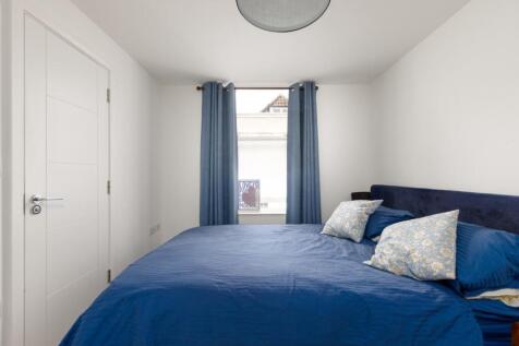 Flat 5 Redcliffe Lofts, 41 Guinea Street, BS1-12.j