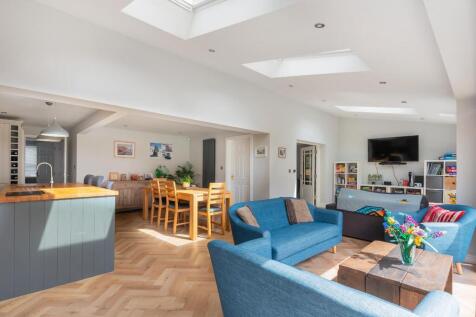 3P3CFP - Kitchen Diner G.jpg