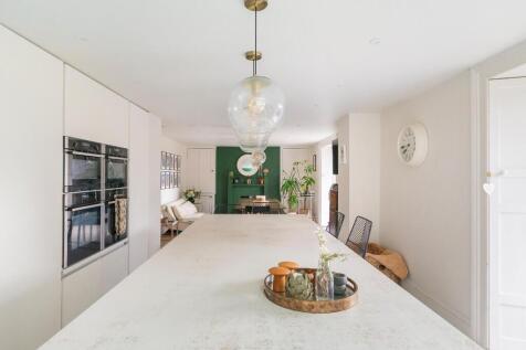 1H7RCN - Kitchen Diner B.jpg