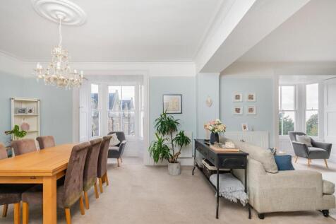 1H7RCN - Living Drawing Room A.jpg