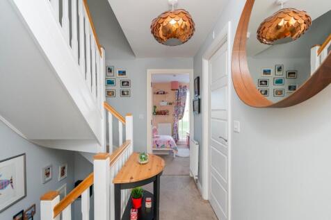 0M8RFP - Landing B.jpg