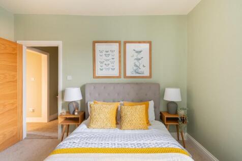 2R1RGK - Bedroom A.jpg