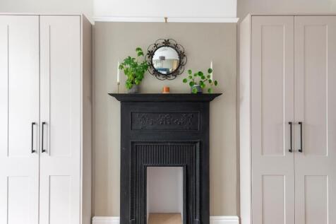 0R1TBN - Bedroom F.jpg