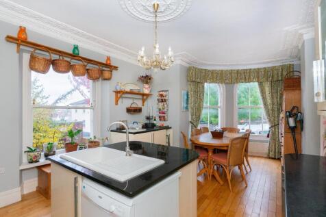 1V6WCM - Kitchen Diner A.jpg