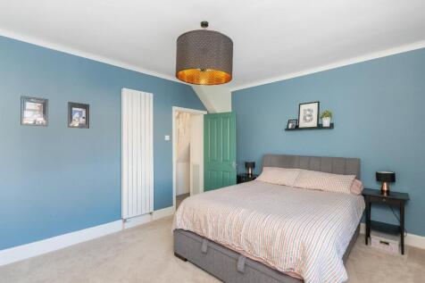 3B4RSV - Bedroom B.jpg