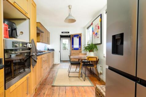 55 Talbot Road, BS4-18.jpg