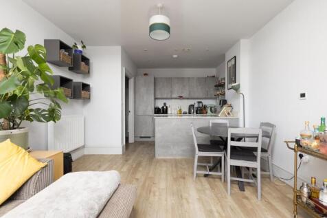 39 Regent House-5.jpg