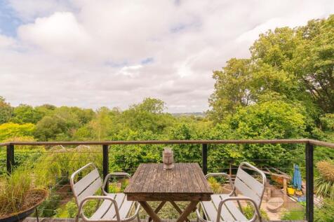 1S5R1KE - Balcony A.jpg