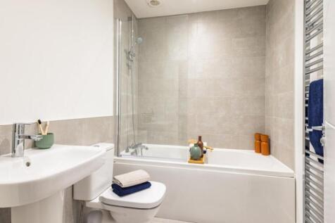 Dandara - The Heathers - Home 13, The Bletchley