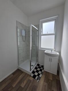 manor Road shower .jpg