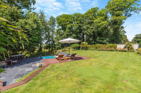 8605532-exterior3...