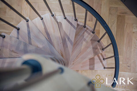 8670872-interiorW...