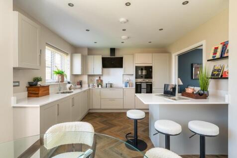 A sociable kitchen/dining room to cook and dine