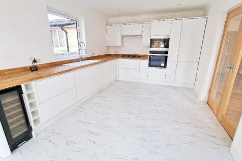 Kitchen/Breafast Room