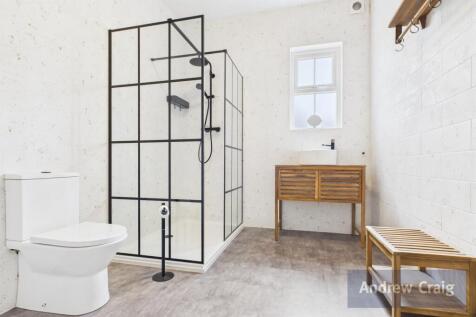 En Suite Shower Room