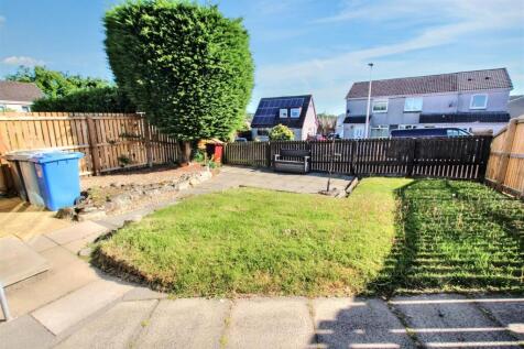 18- Rear Garden.jpg