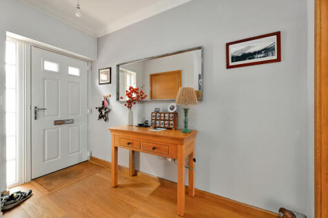 7-applegate-court...