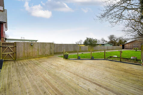 7-applegate-court...