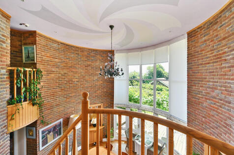 GREENWOOD HOUSE -...