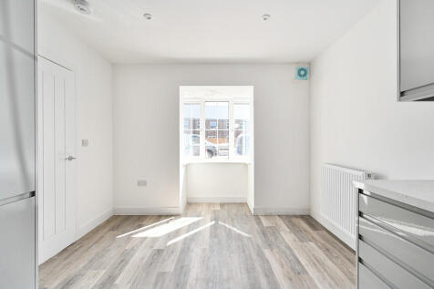 plot-15-fairlight...