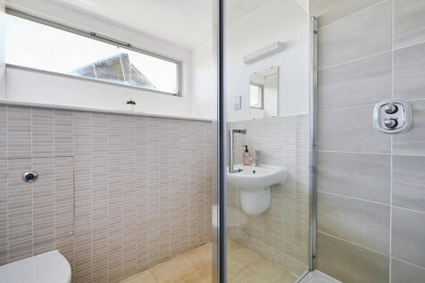 ROYAL WILLIAM SQU...