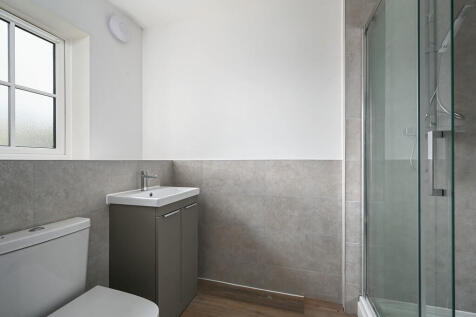 ROWAN LODGE - TN2...